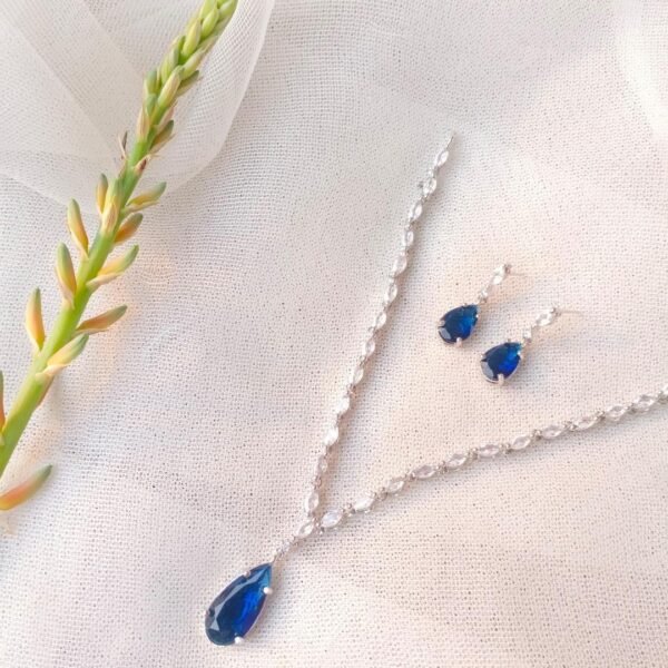 Modern Design Silver Plated 3 Pcs Gemstone Pendant Set for Women