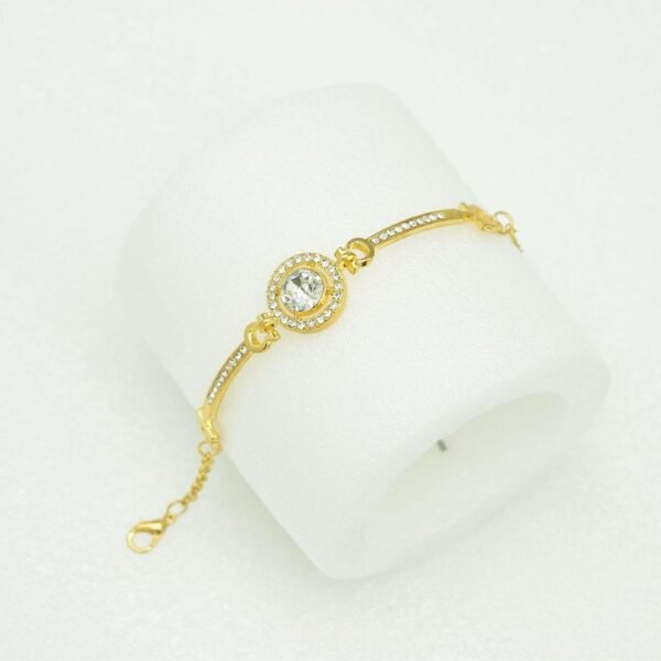 Luxury Sparkling Zircon Round Simple Bracelets For Women Fashion Rhinestone Circle Shiny Bracelets.